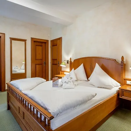 Postschloessl 4* Lermoos