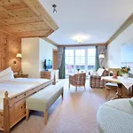 Hotel Postschloessl Lermoos
